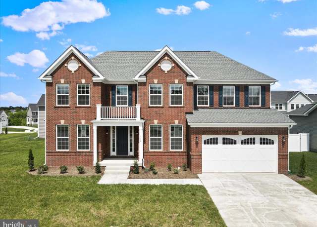 Property at 118 Pawn Ct, Winchester, VA 22602, 4 beds, 3.5 baths