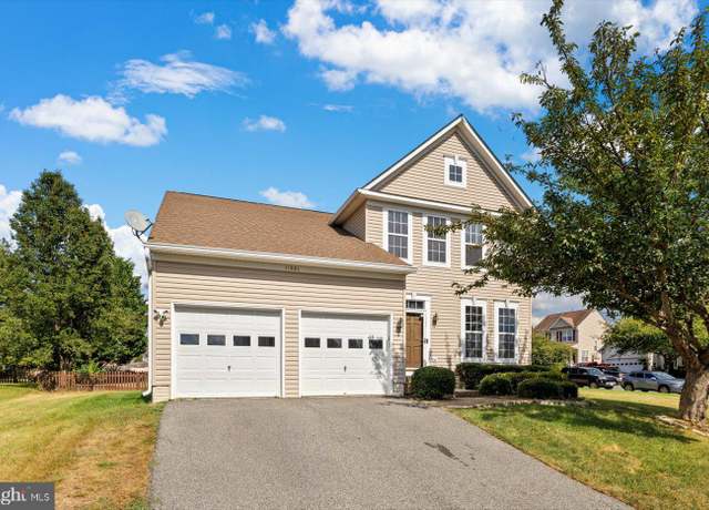 Property at 11201 Hollins Ct, Fredericksburg, VA 22407, 5 beds, 3.5 baths