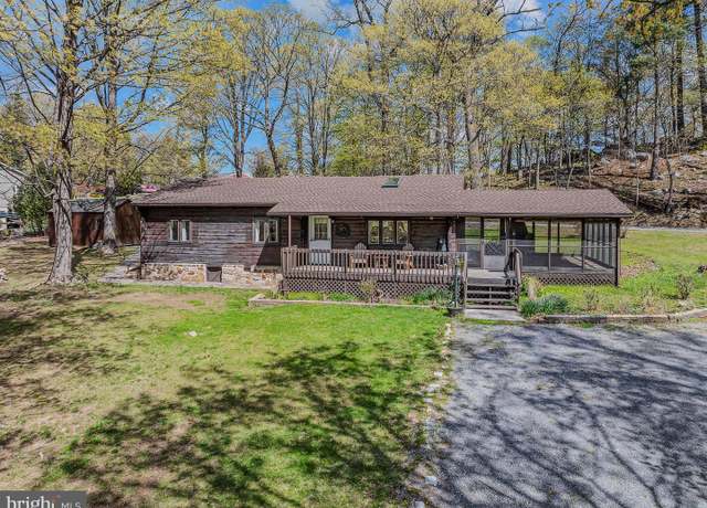 Property at 56 Sir Johns Run Rd, Berkeley Springs, WV 25411, 3 beds, 1 bath