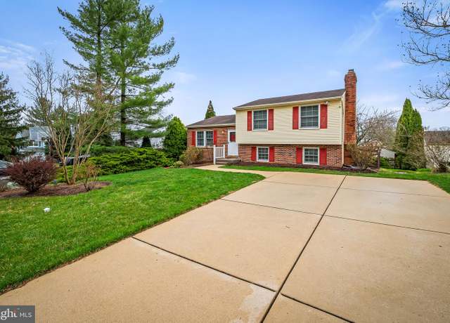 Property at 3 Hurst Oak Ct, Baltimore, MD 21236, 3 beds, 2.5 baths