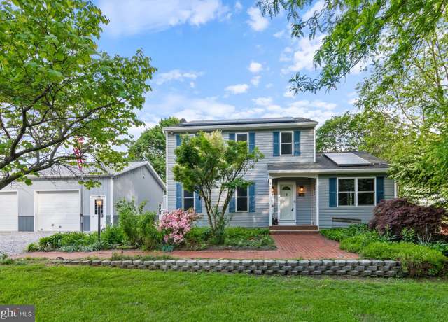 Property at 21717 Gunpowder Rd, Manchester, MD 21102, 3 beds, 2.5 baths