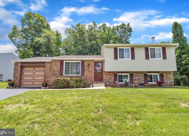 Property at 4803 Catherine Ct, Clinton, MD 20735, 3 beds, 1.5 baths