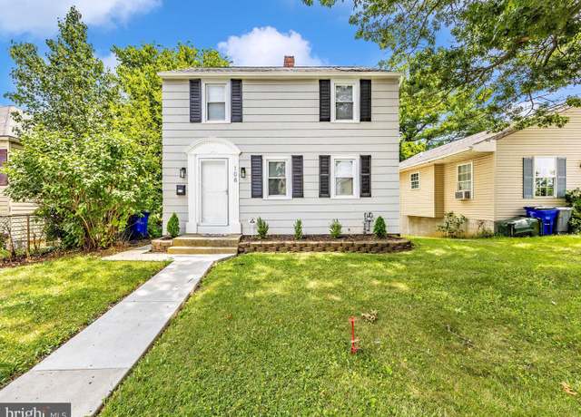 Property at 108 Mont Valla Ave, Hagerstown, MD 21740, 2 beds, 1 bath