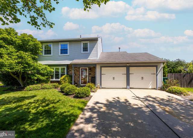 Property at 3 Linden Tree Ln, Mount Holly, NJ 08060, 3 beds, 1.5 baths