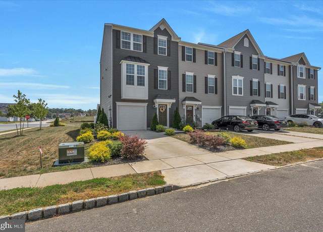 Property at 50 Kelly Dr, Sicklerville, NJ 08081, 3 beds, 2.5 baths