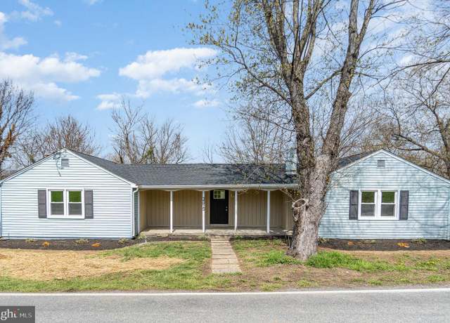 Property at 3815 Crottlestown Rd, Chambersburg, PA 17202, 4 beds, 2 baths