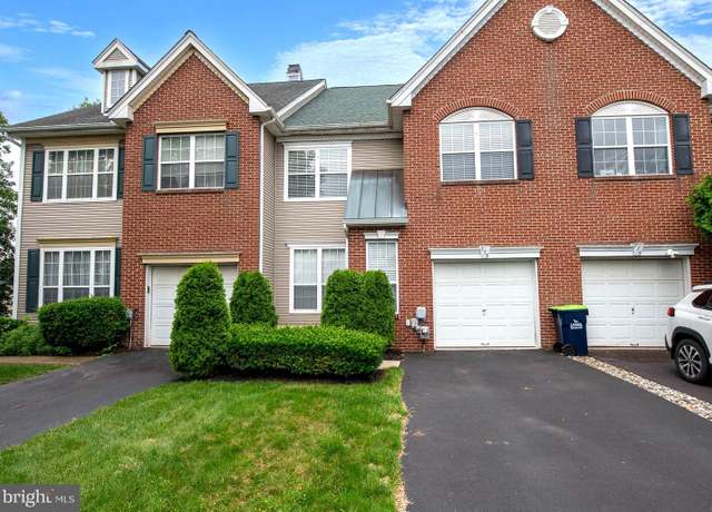 Property at 773 Martingale Rd, Schwenksville, PA 19473, 3 beds, 2.5 baths