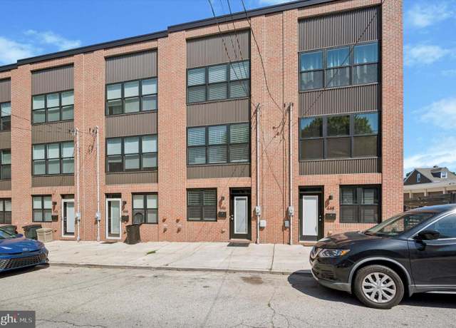 Property at 446 Kingsley St, Philadelphia, PA 19128, 3 beds, 2.5 baths