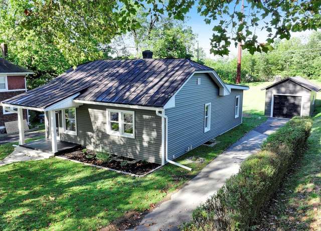 Property at 9 Hallton Hill Rd, Pine Grove, PA 17963, 3 beds, 2 baths