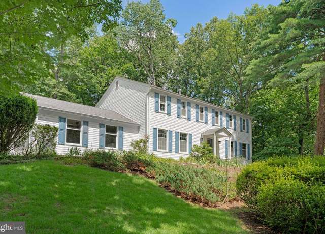 Property at 2305 Acton Dr, Reston, VA 20191, 5 beds, 3 baths