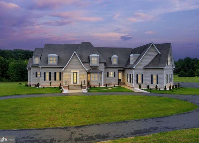 Property at 37016 Longmoor Farm Ln, Hillsboro, VA 20132, 7 beds, 6 baths