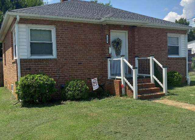 Property at 214 Washington Ave, Front Royal, VA 22630, 3 beds, 2 baths