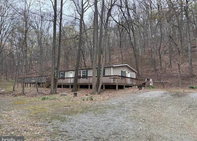 Property at 113 Diamond Way, Berkeley Springs, WV 25411, 3 beds, 2 baths