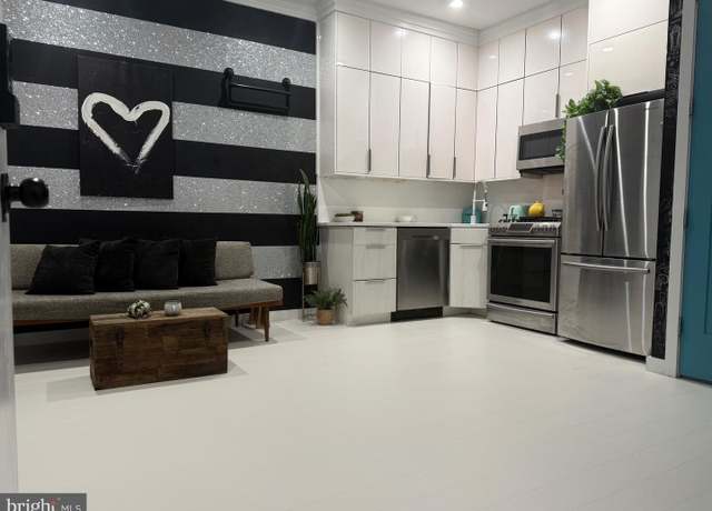 Property at 3527 14th St NW #2, Washington, DC 20010, 1 bed, 1 bath