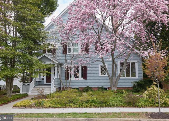 Property at 3819 Kanawha St NW, Washington, DC 20015, 5 beds, 3.5 baths