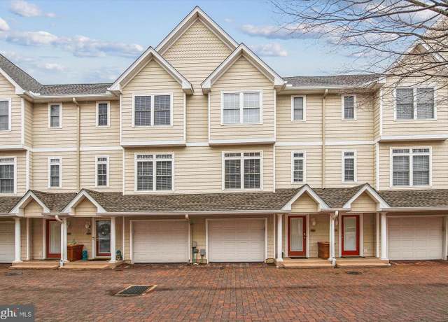 Property at 20364 Adriana Ln #16, Rehoboth Beach, DE 19971, 3 beds, 3.5 baths