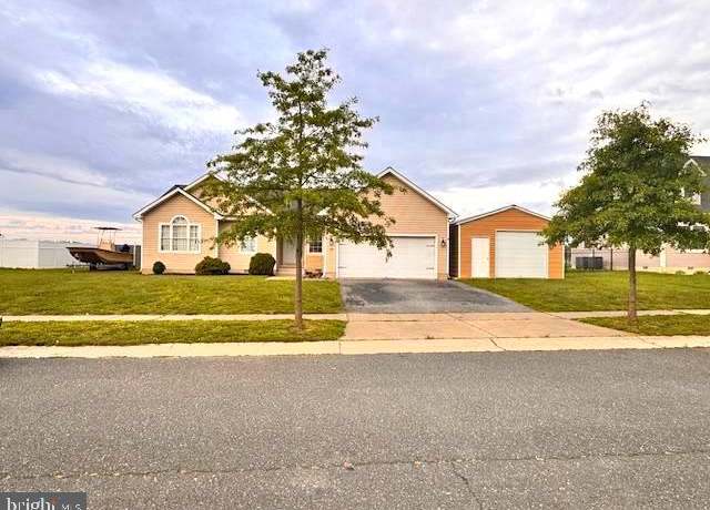 Property at 15 Ridgeway Dr, Ridgely, MD 21660, 3 beds, 2 baths