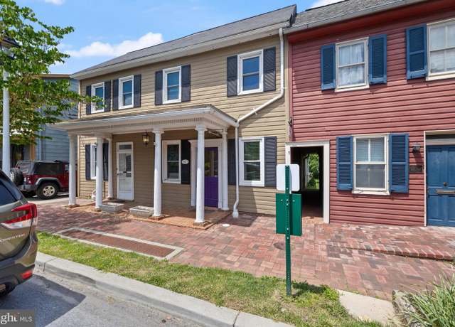Property at 41 W Main St, New Market, MD 21774, 6 beds, 3 baths