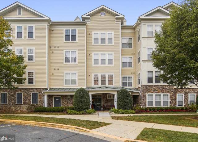 Property at 310 High Gables Dr #402, Gaithersburg, MD 20878, 2 beds, 2 baths
