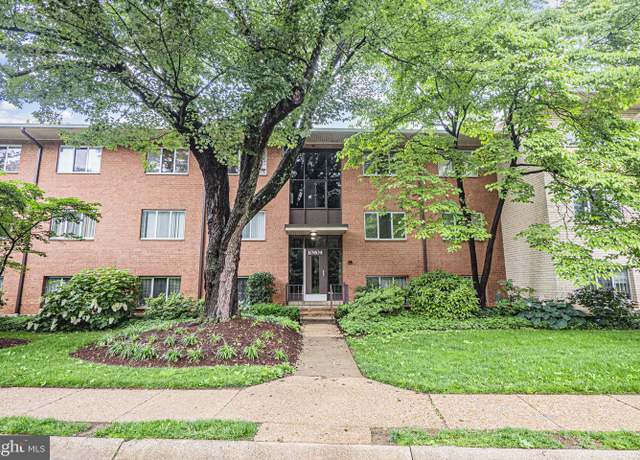 Property at 10404 Rockville Pik #401, Rockville, MD 20852, 2 beds, 1 bath