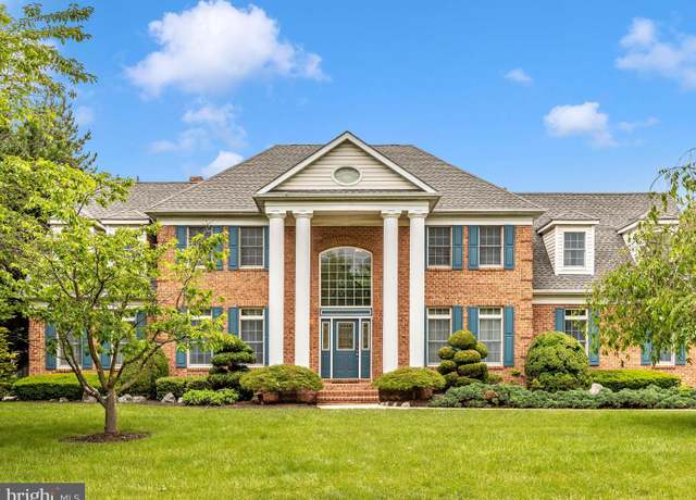 Property at 18806 Fountain Ter, Hagerstown, MD 21742, 5 beds, 4 baths