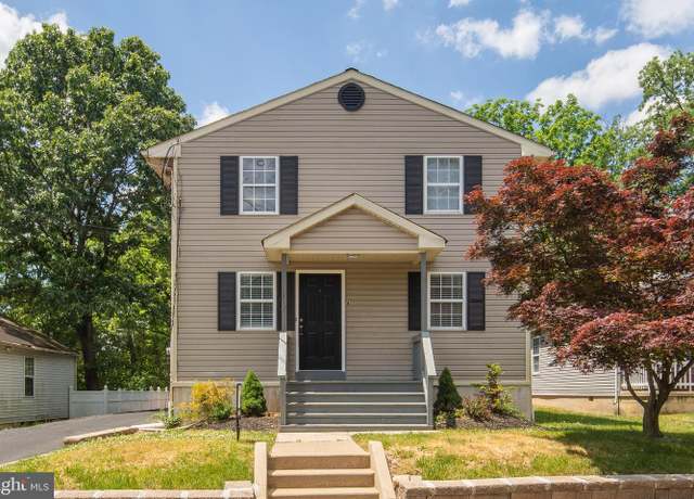 Property at 412 S Charleston Ave, Lawnside, NJ 08045, 5 beds, 3 baths