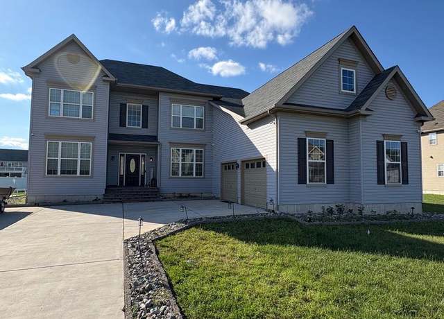 Property at 32 Granite Ln, Carneys Point, NJ 08069, 4 beds, 2.5 baths