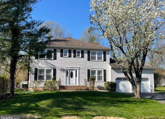 Property at 193 Beekman Ln, Hillsborough, NJ 08844, 4 beds, 2.5 baths