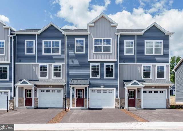 Property at 126 Dolomite Dr, Port Matilda, PA 16870, 3 beds, 2.5 baths