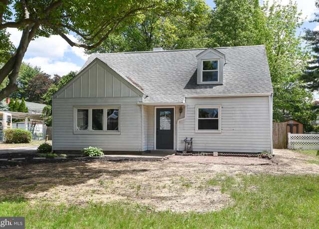 Property at 106 N Warminster Rd, Hatboro, PA 19040, 3 beds, 2 baths