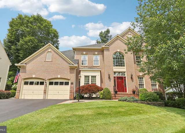 Property at 20369 Stillhouse Branch Pl, Sterling, VA 20165, 5 beds, 4.5 baths