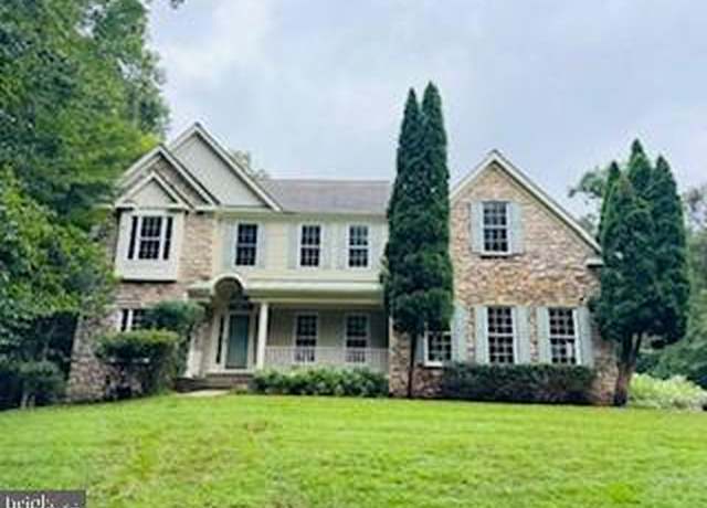Property at 11021 Winding Brook Ct, Manassas, VA 20111, 4 beds, 2.5 baths