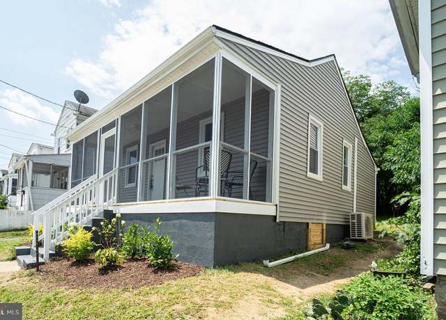 Property at 16 Parole St, Annapolis, MD 21401, 2 beds, 2 baths