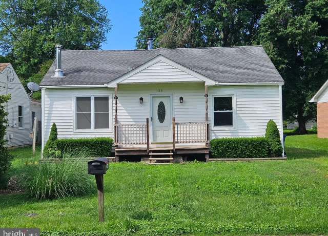 Property at 113 Old Wharf Ln, Queenstown, MD 21658, 4 beds, 2 baths