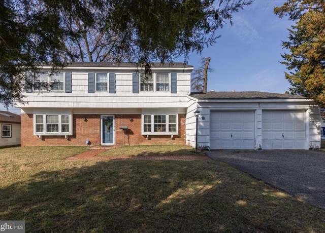 Property at 9 Eastgate Ln, Willingboro, NJ 08046, 4 beds, 2.5 baths
