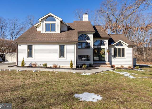 Property at 3712 Conley Dr, Vineland, NJ 08361, 3 beds, 2.5 baths
