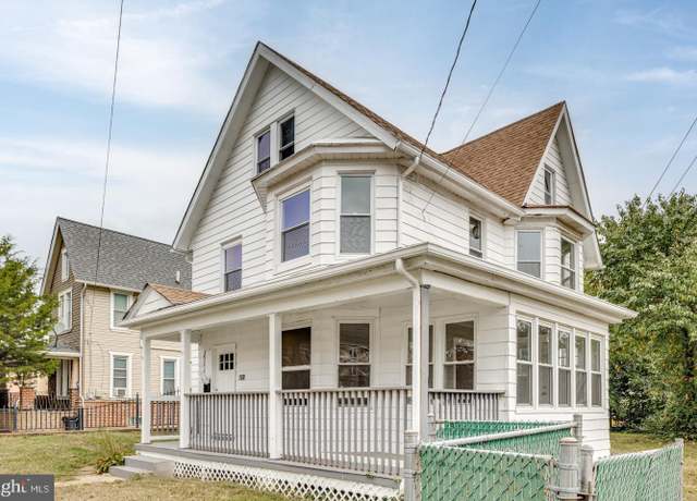 Property at 108 Linden Ave, Oaklyn, NJ 08107, 5 beds, 2 baths