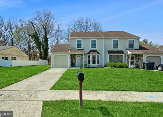 Property at 3 Peregrine Dr, Voorhees, NJ 08043, 2 beds, 1.5 baths