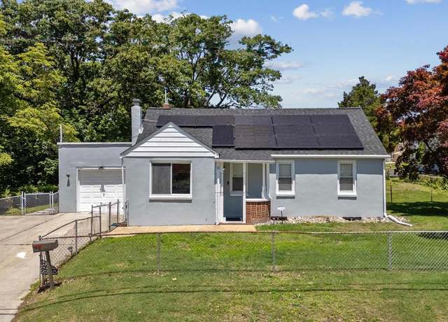 Property at 2225 S Brighton Ave, Lindenwold, NJ 08021, 4 beds, 2 baths
