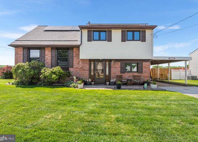 Property at 19 Canterbury Dr, Pennsville, NJ 08070, 4 beds, 2 baths