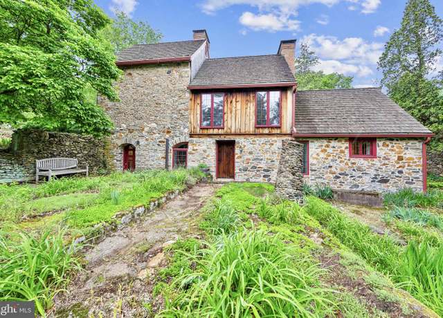 Property at 615 Westbourne Rd, West Chester, PA 19382, 2 beds, 2 baths