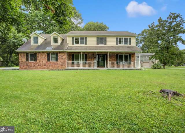 Property at 6492 Burning Tree Ter, Fayetteville, PA 17222, 5 beds, 2.5 baths