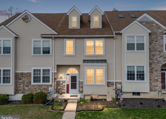 Property at 103 Poplar Ct, Collegeville, PA 19426, 4 beds, 2.5 baths
