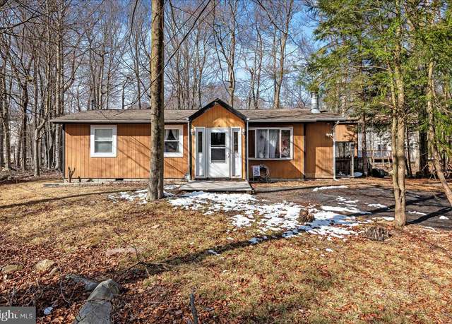 Property at 7443 Tamara Ln, Tobyhanna, PA 18466, 3 beds, 1 bath