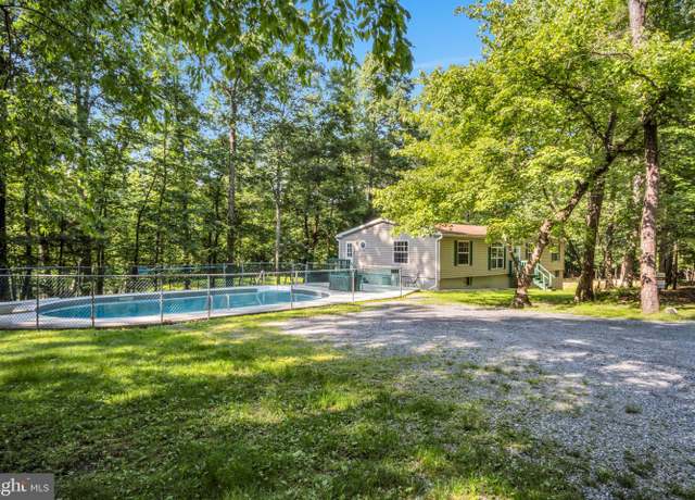 Property at 210 Laurel Run Rd, Dillsburg, PA 17019, 3 beds, 2 baths