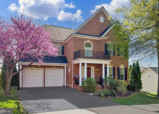 Property at 5920 Wilton Hill Ter, Alexandria, VA 22310, 5 beds, 4.5 baths