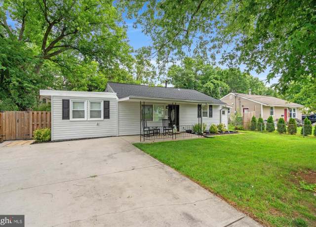 Property at 3908 Elmwood Dr, Alexandria, VA 22303, 3 beds, 2 baths