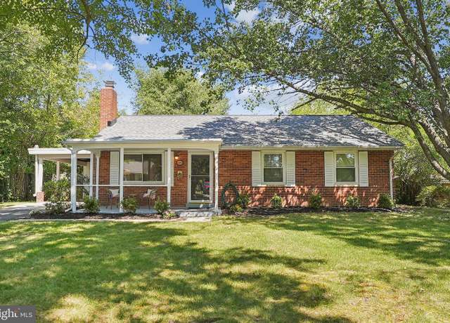 Property at 6206 Yosemite Dr, Alexandria, VA 22312, 3 beds, 1.5 baths