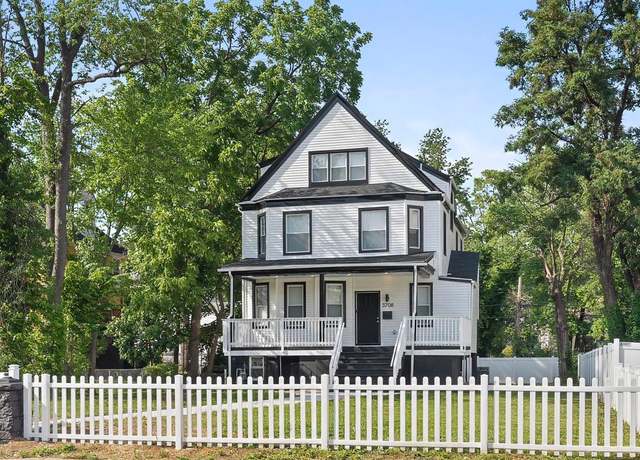 Property at 3708 Fairview Ave, Baltimore, MD 21216, 5 beds, 4 baths