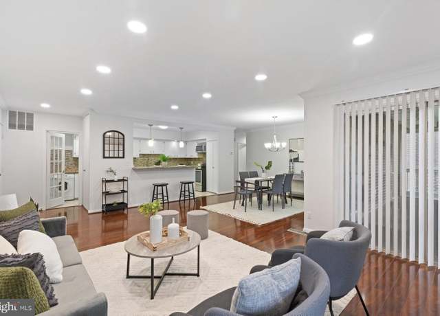 Property at 29 Stonehenge Cir #6, Pikesville, MD 21208, 2 beds, 2 baths